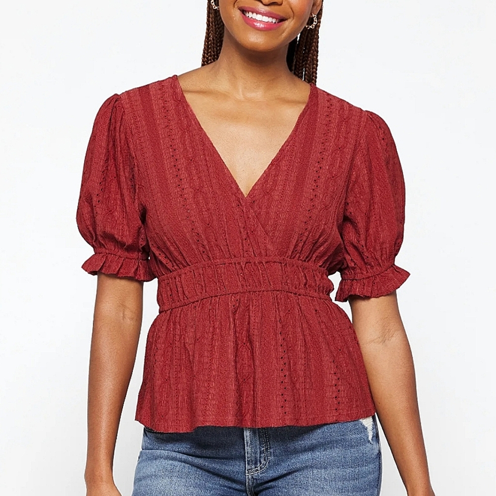 LUQ Size Large Red Peplum Top